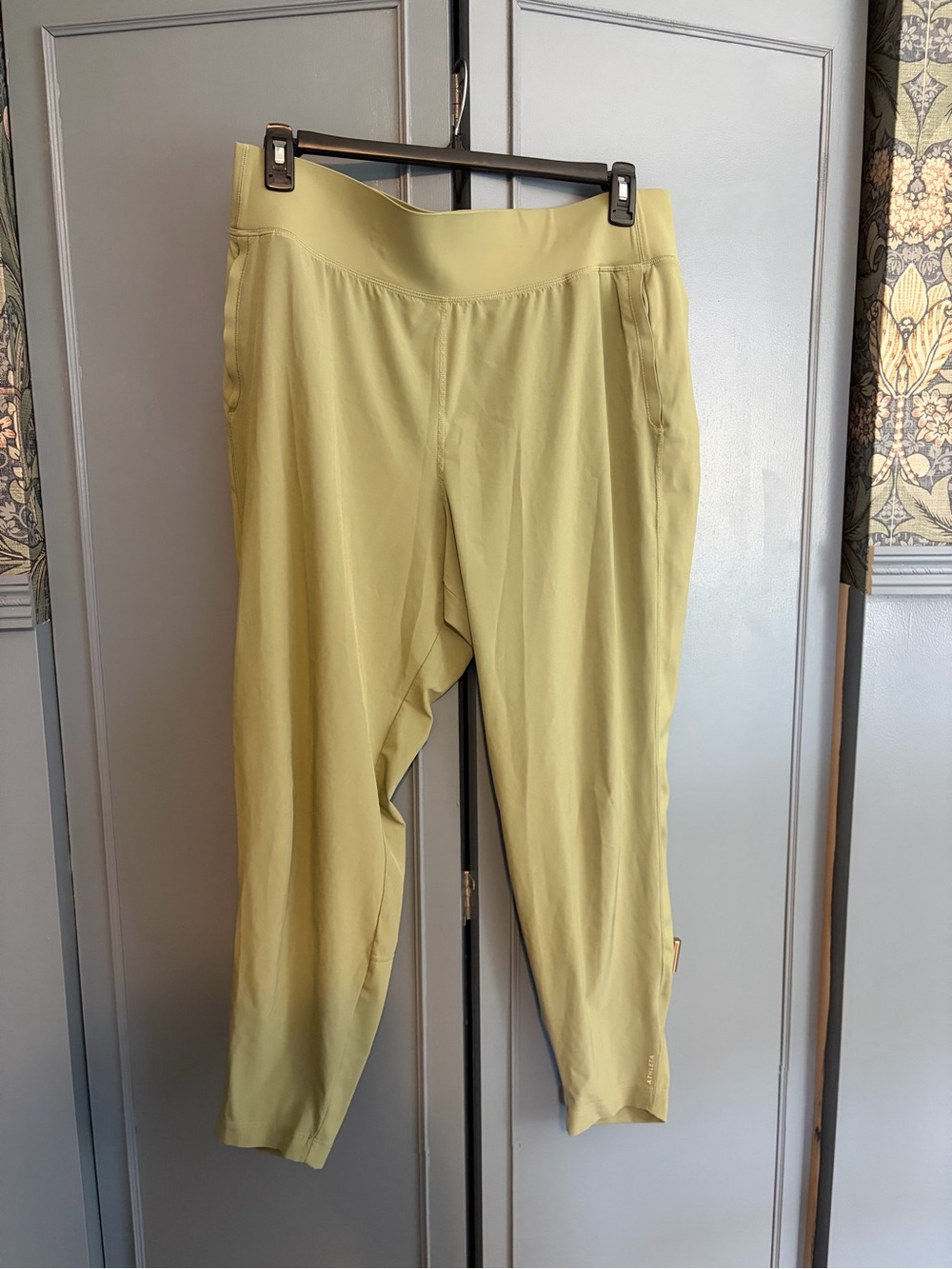Athleta women’s Stretch Joggers in Light Olive